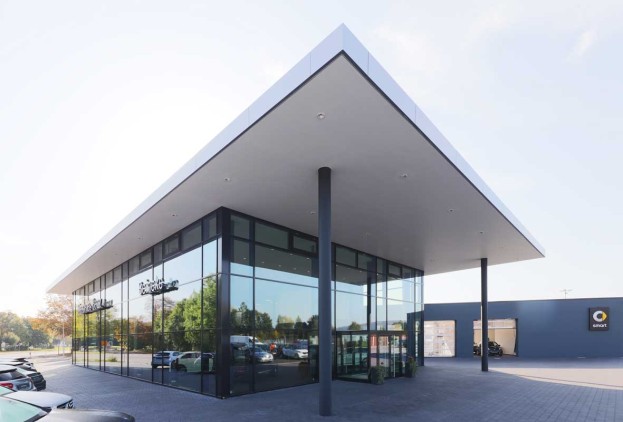 Mercedes Beineke Holzminden_01_heroal C 50, heroal W 72, heroal D 72