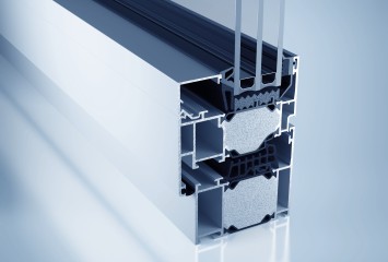 Hliníkové okno – řez oknem W 77 HI